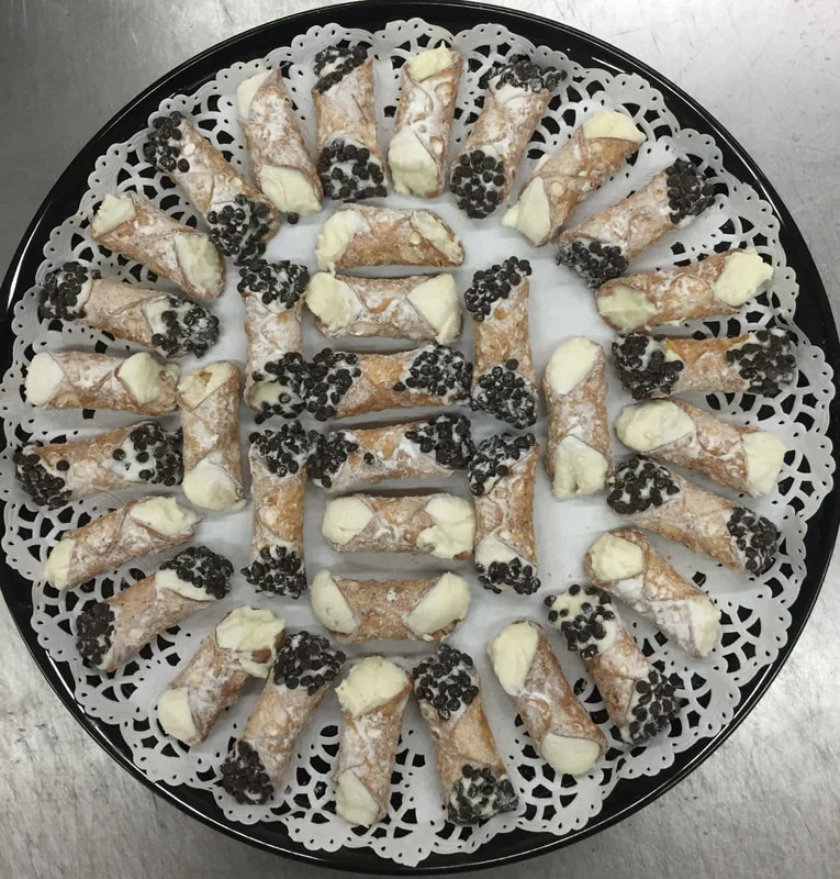 Cannoli platter